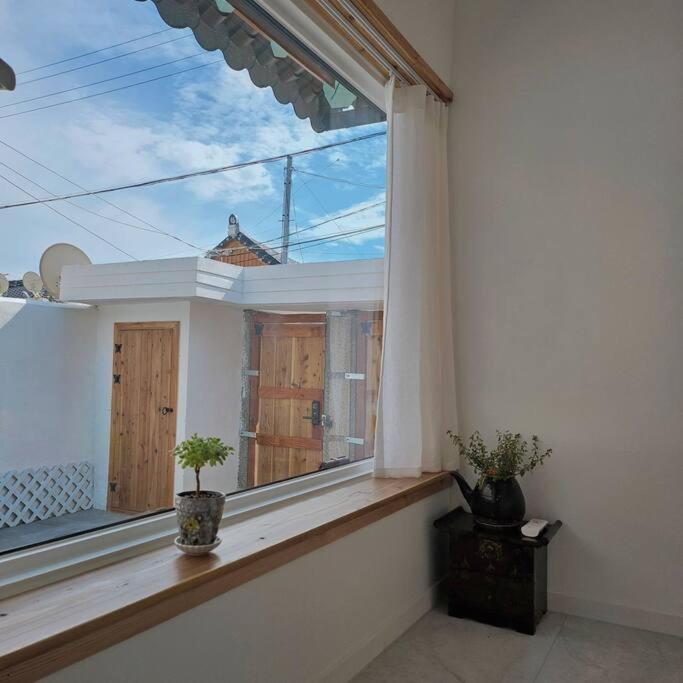 Villa Exclusive House Hanok 'soo Hanok' Suncheon